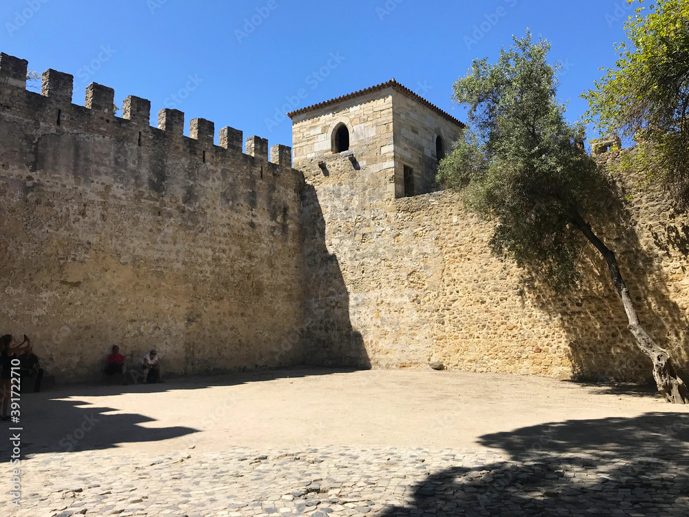 Fototapeta premium Sao Jorge (St. George) Castle, Castelo de Sao Jorge aka in Lisbon Portugal