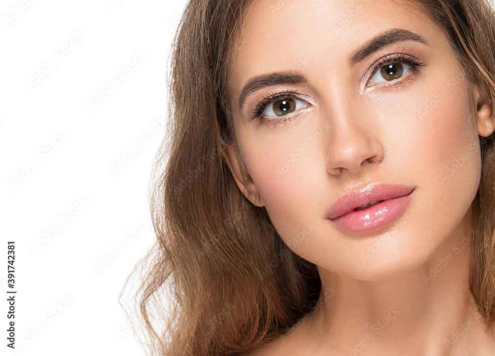 Beauty woman face healthy skin beautiful eyes close up 