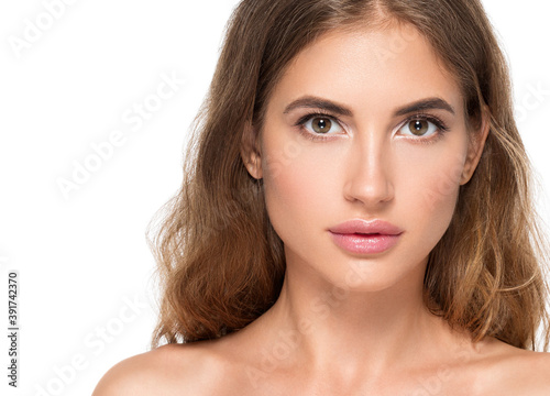 Beauty woman face healthy skin beautiful eyes close up 