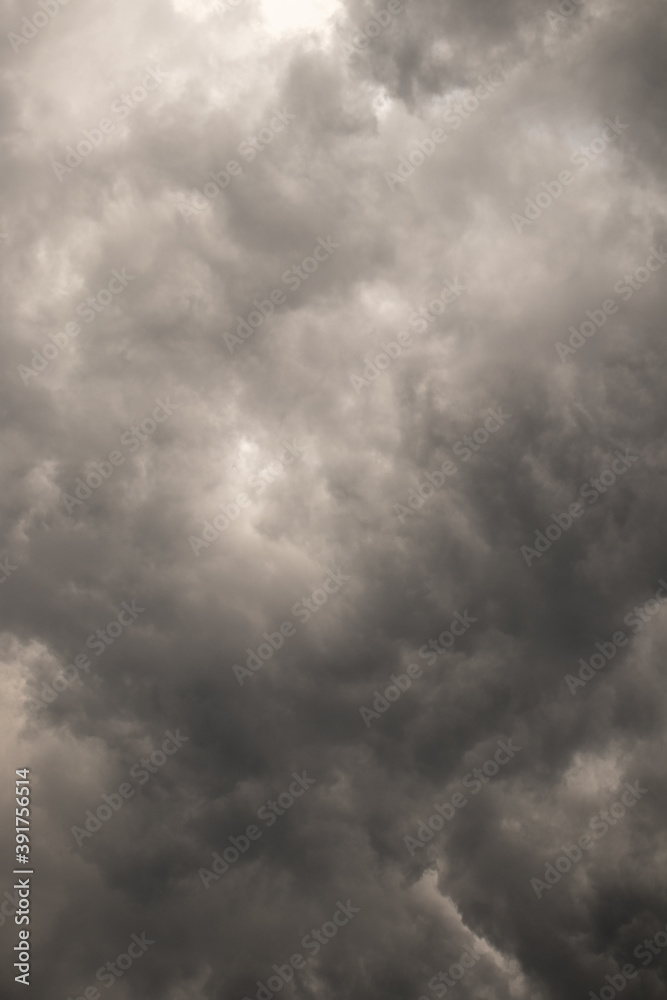 Obraz premium Storm day, dramatic clouds layout wallpaper