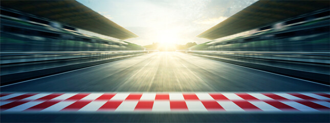 Ingelijste posters Formule 1 Avondcircuit met bewegingsonscherpte  © Image Craft