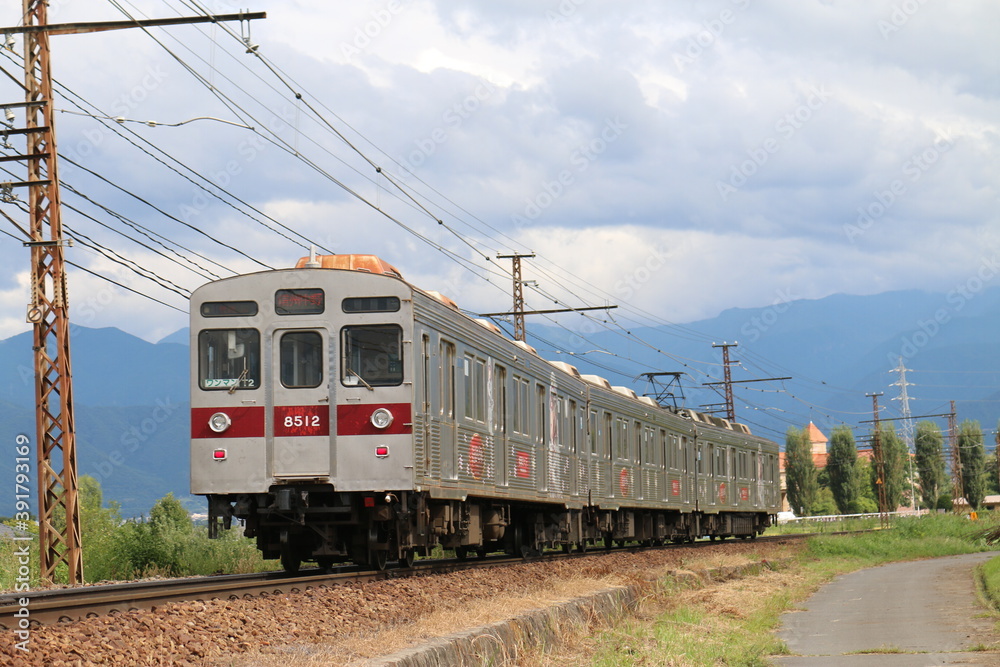 Obraz premium 長野電鉄の電車