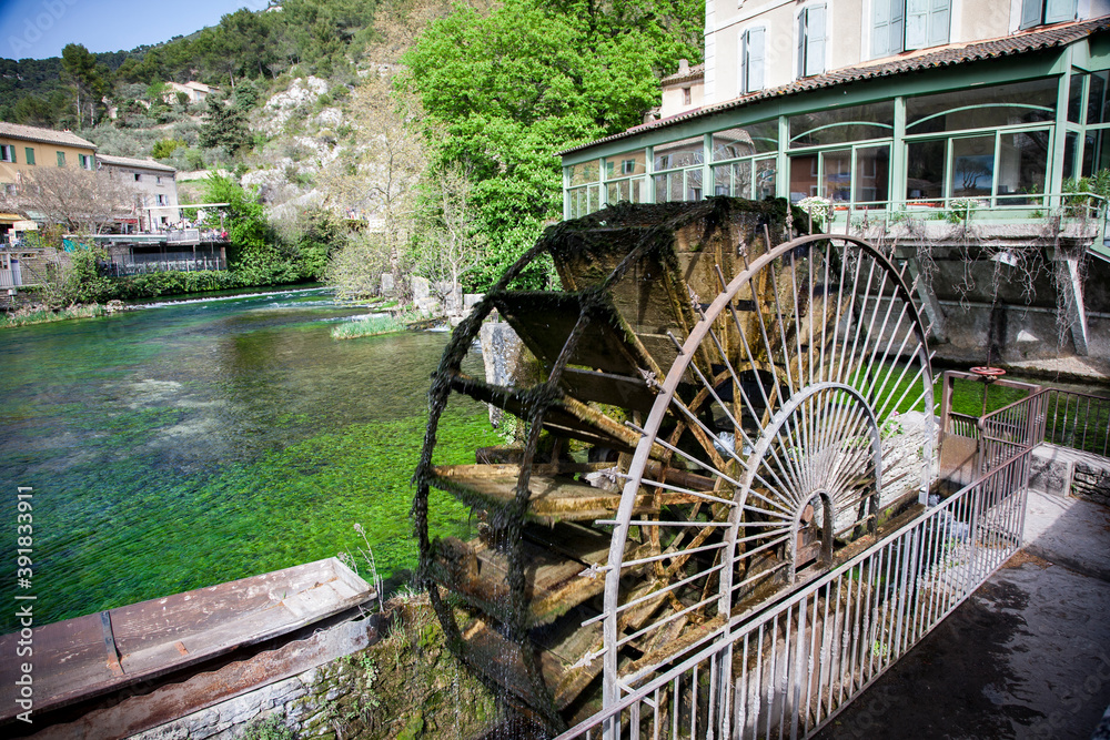 Wasserrad in Fontaine-de-Vaucluse