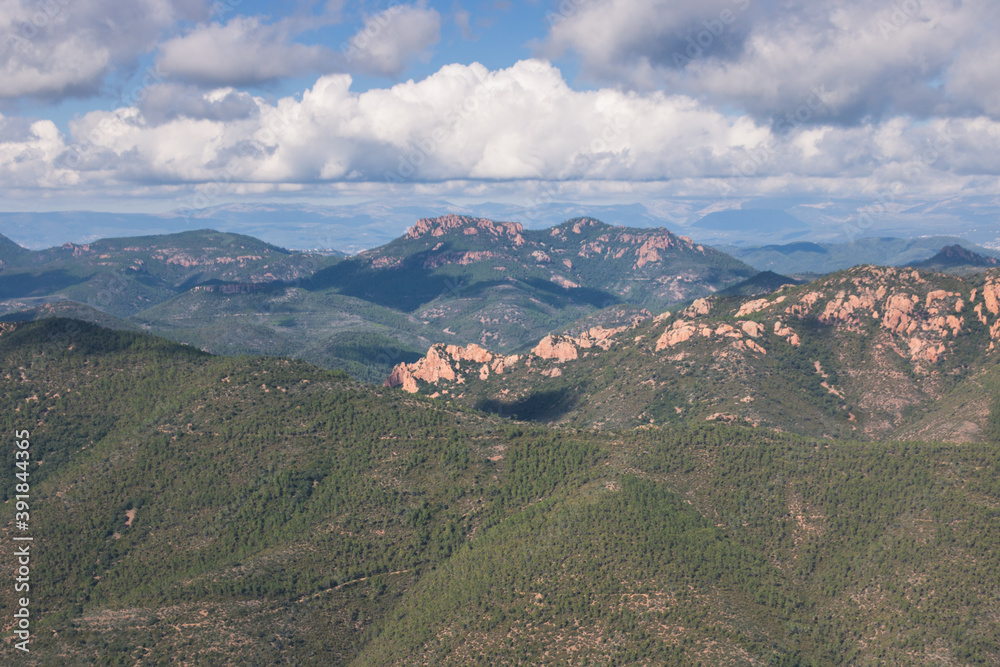 Obraz premium paysage du Massif de l'Estérel dans le sud de la France, Côte d'Azur