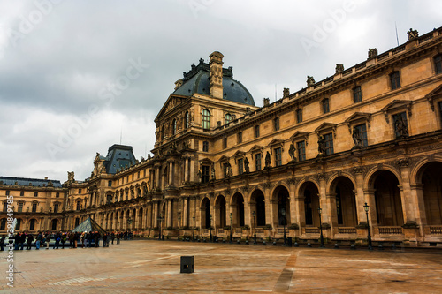 Louvre IMG_24022011-001