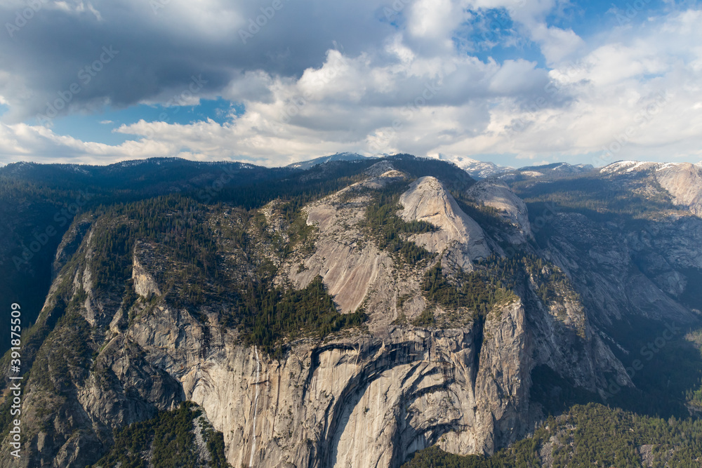 View from Glacier Point, Yosemite National Park, California, USA