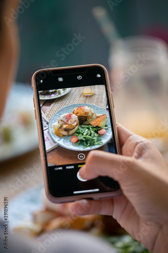 photo work food - instagram - phone camera
