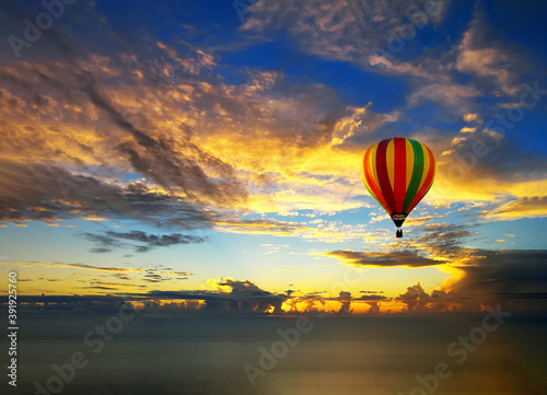 Hot air balloon on the sea, the evening view on the sea