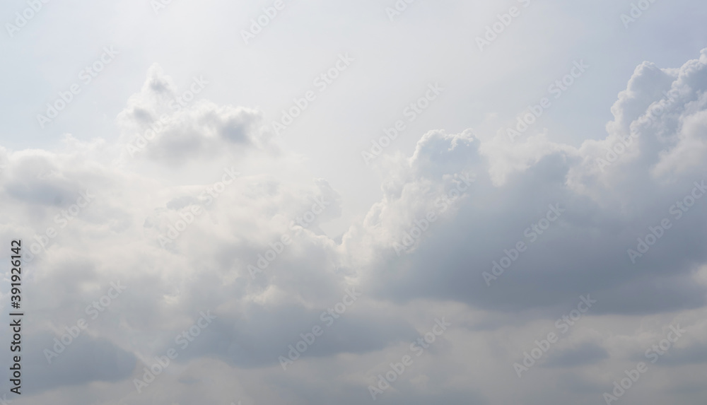 Naklejka premium White cloud pattern and texture. Soft sky and clouds in daylight.