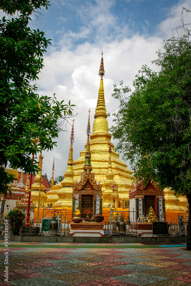 Naklejka premium Image of golden pagoda is located in the temple in bantak District. Buddhist temple in Thailand.