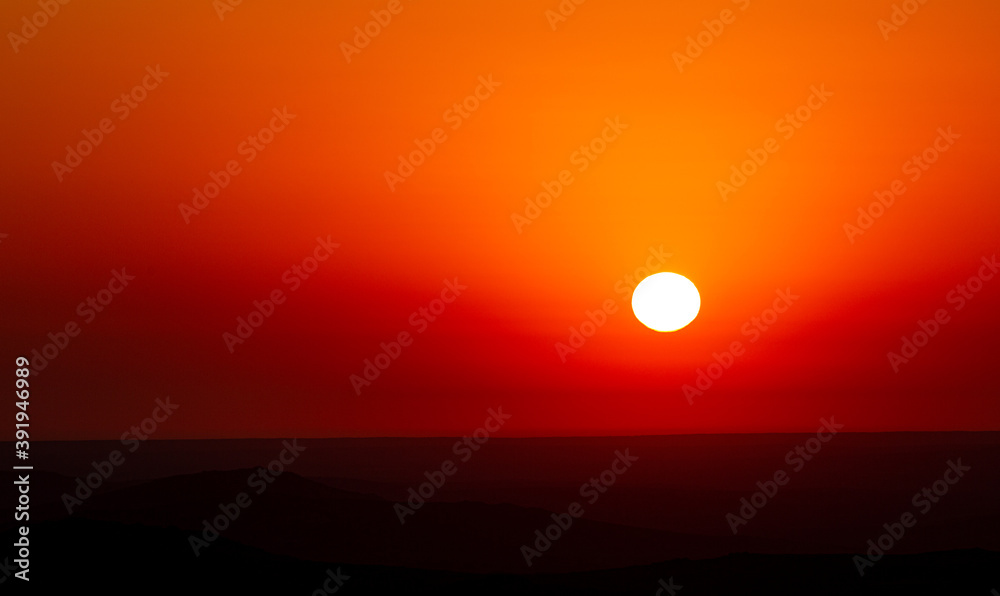 Fototapeta premium sunset over the sea