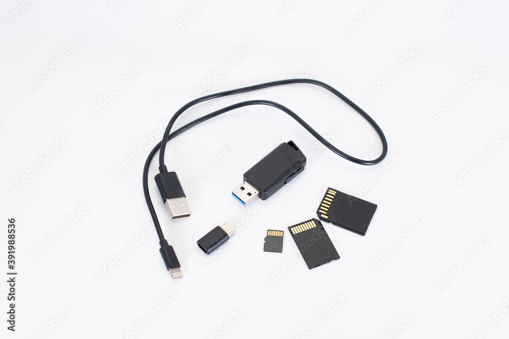 ケーブル　ビジネス