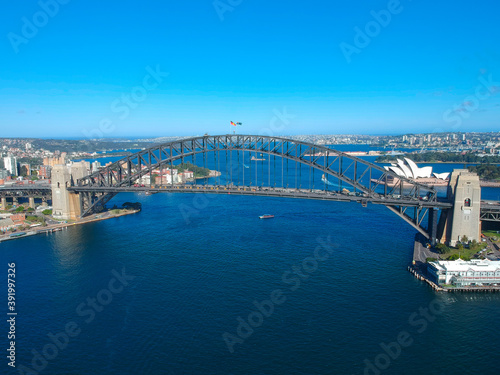 Canvas Print Panoramic Aerial views of Sydney Harbour with the bridge, CBD, North Sydney, Bar