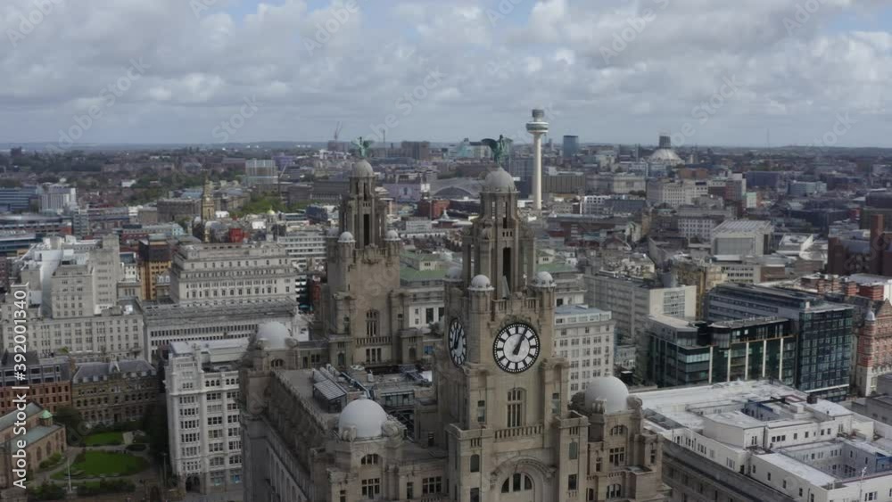 Drone Shot Orbiting Three Graces 01 Drone Shot Orbiting Three Graces 01