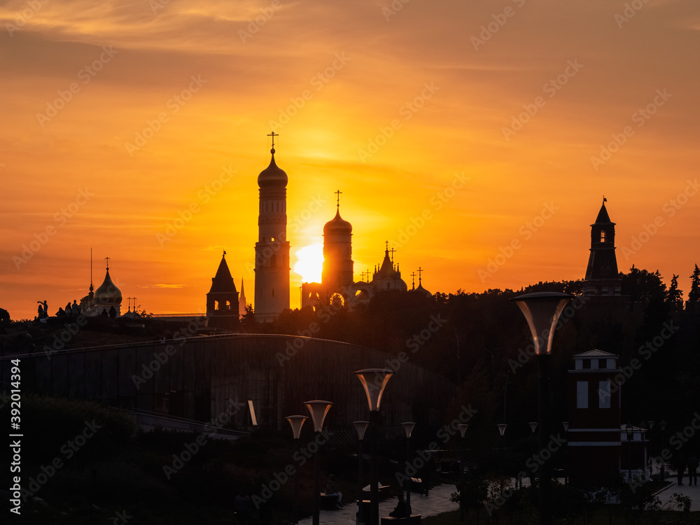 Beautiful sunset over the Moscow Kremlin.