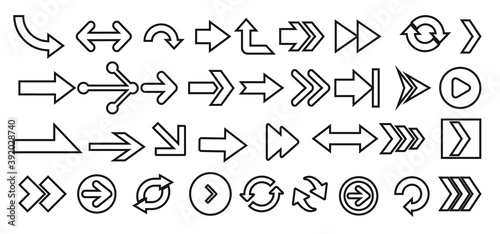 Linear Arrow icons set. Universal Arrow icon to use in web and mobile UI, Arrow basic UI elements set