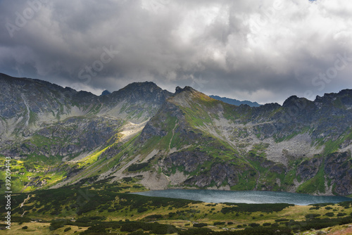 Fototapeta Naklejka Na Ścianę i Meble -  Summer landscapes of the High Tatras Mountains with beautiful views of lakes and mountain houses