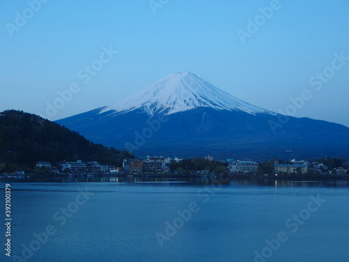 早朝の富士山