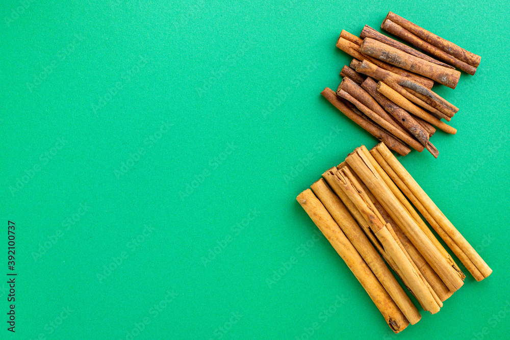cinnamon and cassia sticks natural spices on the table serving healthy ingredient top view copy space for text food background rustic cinnamon and cassia sticks natural spices on the table serving healthy ingredient top view copy space for text food background rustic