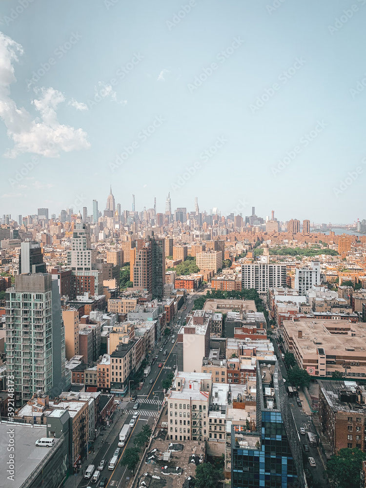 Fototapeta premium Cityscape views of the Lower East Side, in Manhattan, New York City
