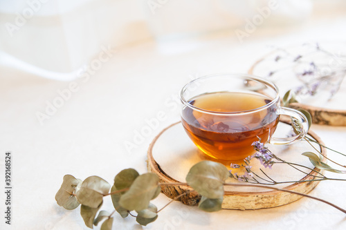 Plakat 家でお茶を飲む。在宅でリラックス・おうち時間・休憩ティータイム。