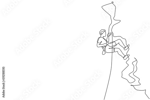 One single line drawing of young active man climbing on cliff mountain holding safety rope vector graphic illustration. Extreme outdoor sport and bouldering concept. Modern continuous line draw design