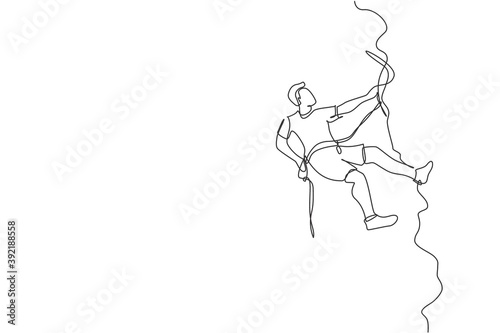 One single line drawing of young active man climbing on cliff mountain holding safety rope vector graphic illustration. Extreme outdoor sport and bouldering concept. Modern continuous line draw design