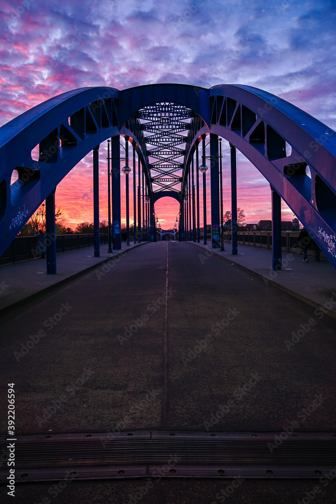 Die Sternbrücke in Magdeburg, Sachsen Anhalt, Deutschland