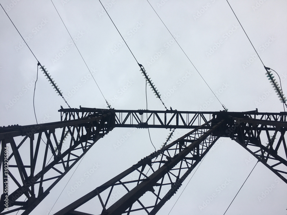 Fototapeta premium lines on the bridge