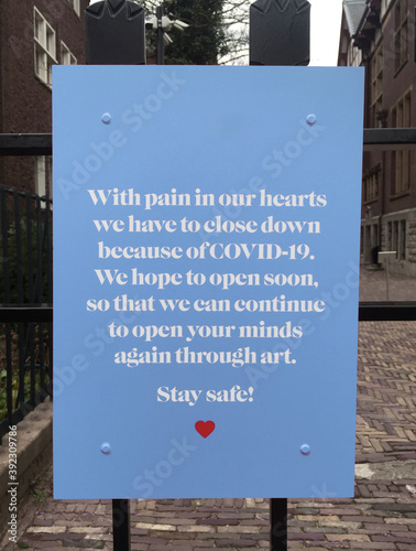 notice about building closed because of virus