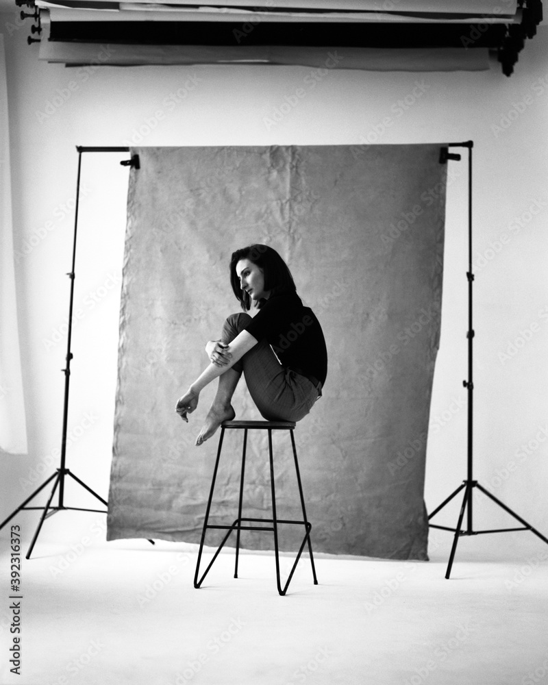 © Yana Bulgakova/Stocksy - Young girl in the studio