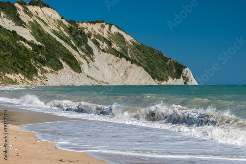 Fototapeta Naklejka Na Ścianę i Meble -  Cliff in the Mezzavalle beach along the mount Conero (Marche, Italy)