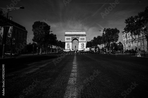 Arc De Triomphe in Paris, France with no people in black and white