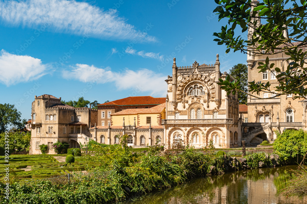  View at the Palace of Bucaco with garden in Portugal. Palace was built in Neo Manueline style between 1888 and 1907. Luso, Mealhada