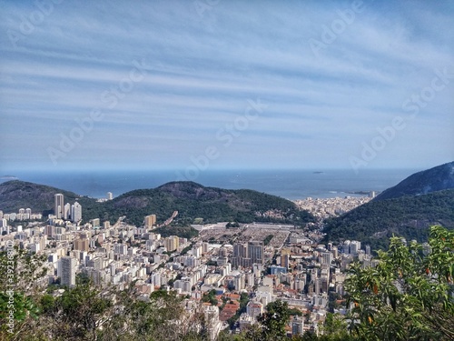 Mirante Dona Marta - Rio de Janeiro, Brazil. RJ is a huge seaside city in Brazil, famed for its Copacabana and Ipanema beaches, Christ the Redeemer statue atop Mount Corcovado and Sugarloaf Mountain © Agata