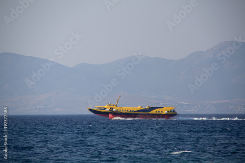 Φωτογραφία Greek hydrofoil passenger service between the islands and Turkey.