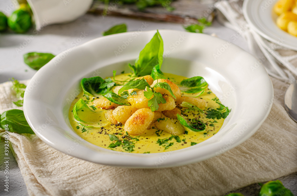 Gnocchi in curry sauce Gnocchi in curry sauce