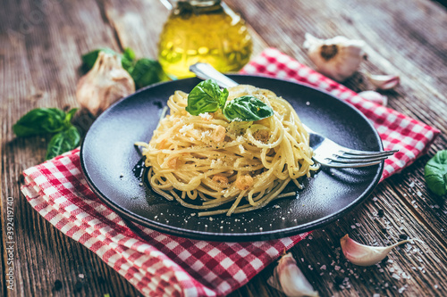 Vegetarian Italian Pasta Spaghetti Aglio E Olio