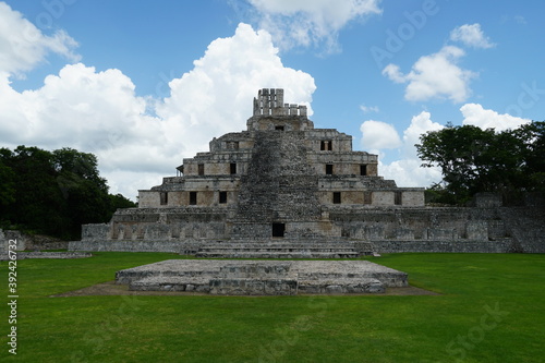 Wallpaper Mural Edzna, campeche, mexico, forest, messico, chiapas, nature, environment, traveling, landscape, temples, pyramid, maya, ancient, buildings, iguana Torontodigital.ca