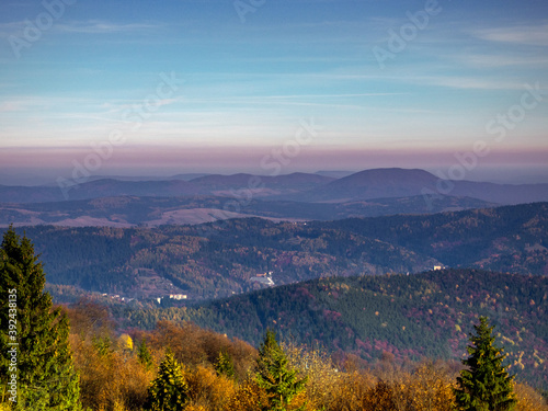 Beskid Mountains in autumn from Jaworzyna Krynicka © ffolas