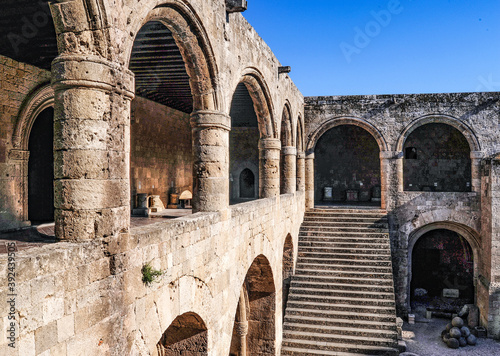 The hospital building was built in the late 15th century in the late Gothic style and was intended to help pilgrims traveling to the Holy Sepulchre. 