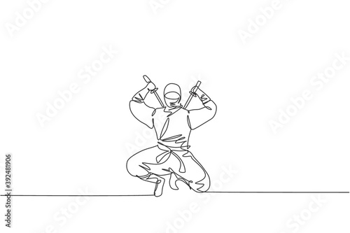 Single continuous line drawing of young Japanese culture ninja warrior on mask costume with attacking stance pose. Martial art fighting samurai concept. Trendy one line draw design vector illustration