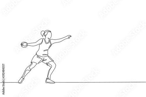 One continuous line drawing of young sporty woman exercise to throw discus powerfully on the field. Athletic games. Olympic sport concept. Dynamic single line draw design vector illustration graphic