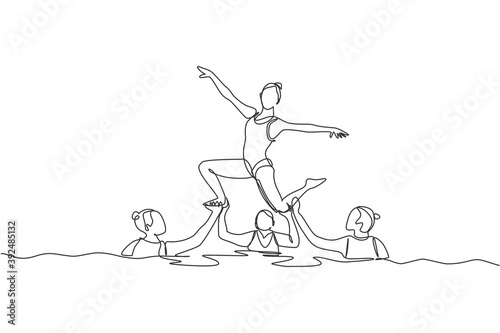 One single line drawing of young beauty women swimmer performing synchronized routine of elaborate moves in the water vector illustration. Team water sport event concept. Modern continuous line draw