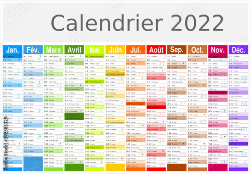 Calendrier 2022 12 mois au format 650 x 450 mm entièrement modifiable via calques et texte arial
