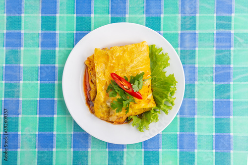 Obraz na płótnie Stuffed Omelette with Minced Pork w salonie