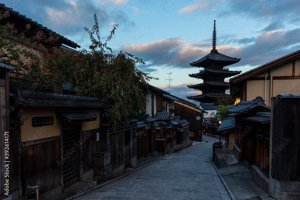 Naklejka premium 京都・八坂の塔
