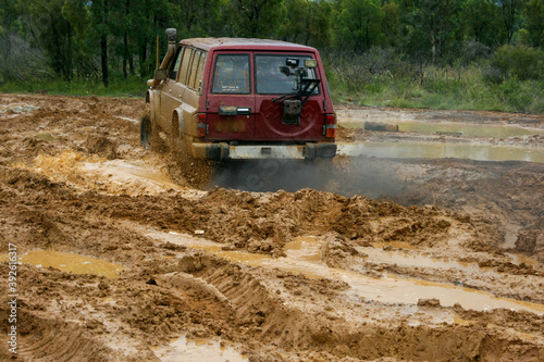 Offroad Sydney 4x4 mudding in Blue Mountains Area