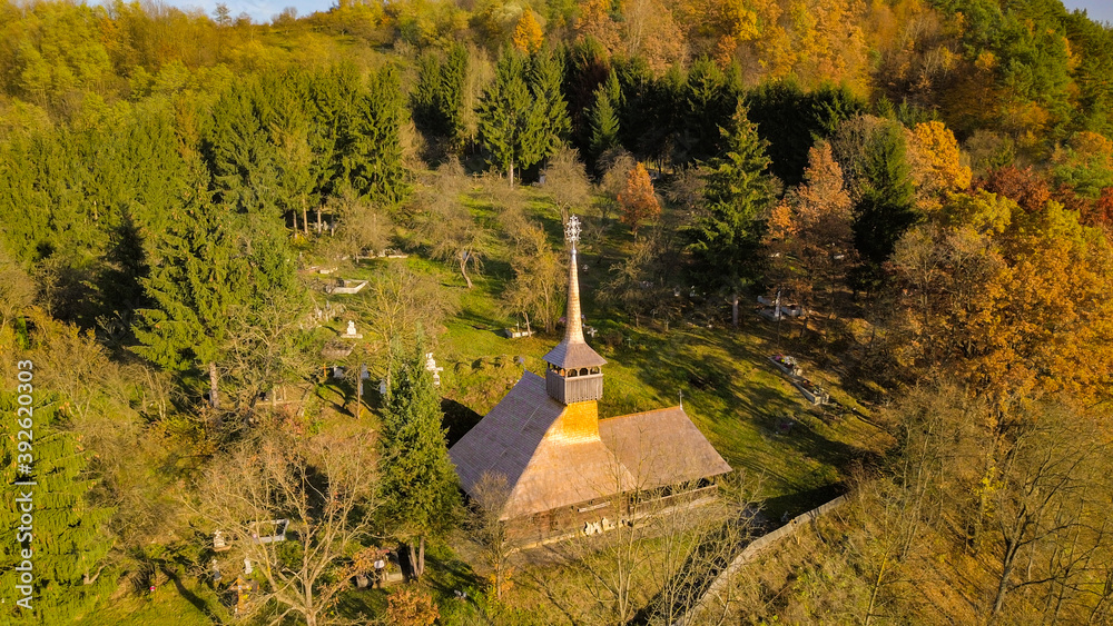 Φωτογραφία The wooden church from Calinesti - Caieni (Maramures/Transylvania/Romania)