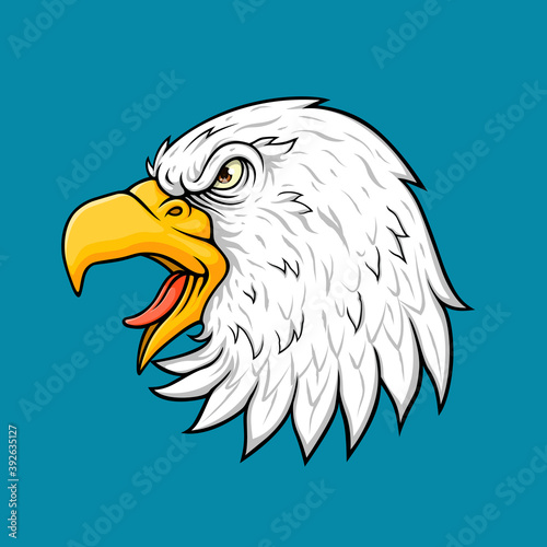 Hand drawn mascot angry eagle © kancut